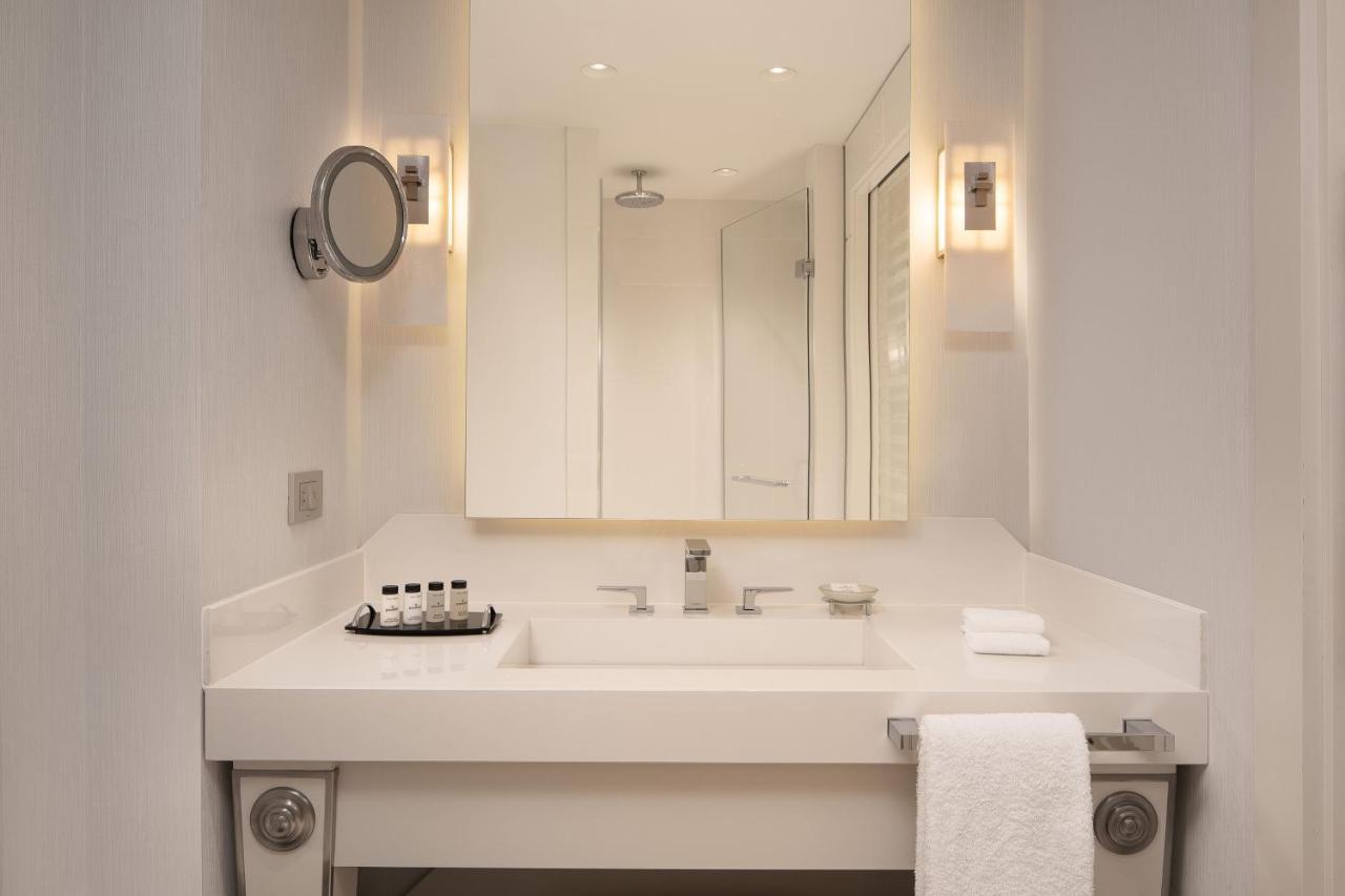 Classic Double Room with City View
