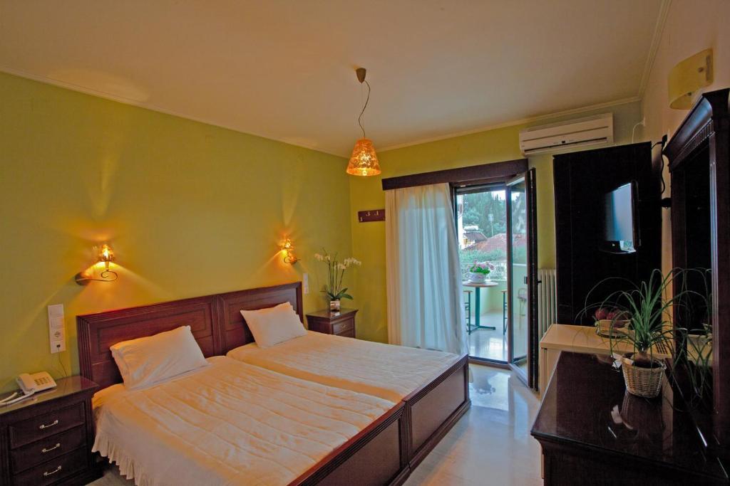Doppelzimmer mit Balkon