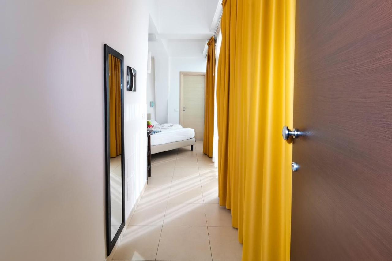 Double Room,1198680778:JPEG