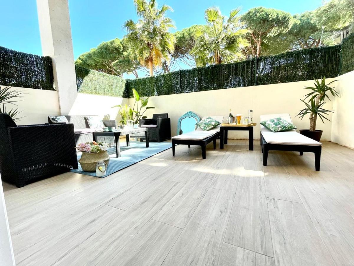 Apartment Terrace,1420447176:JPEG