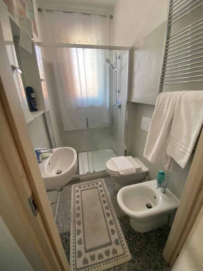 Camera Matrimoniale con Bagno Privato