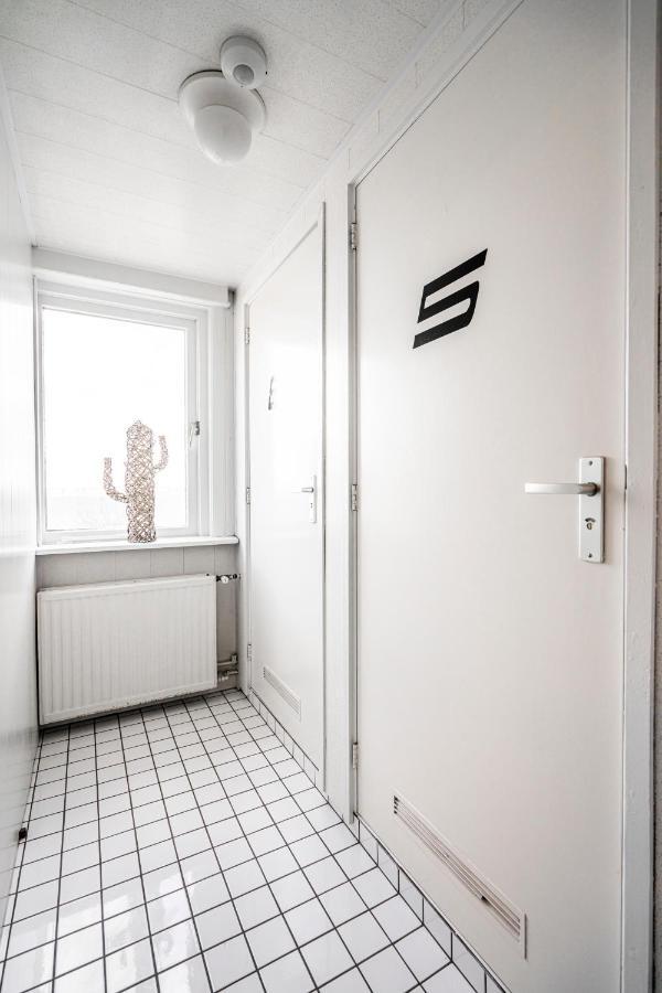 Standaard Eenpersoonskamer met Eigen Externe Badkamer