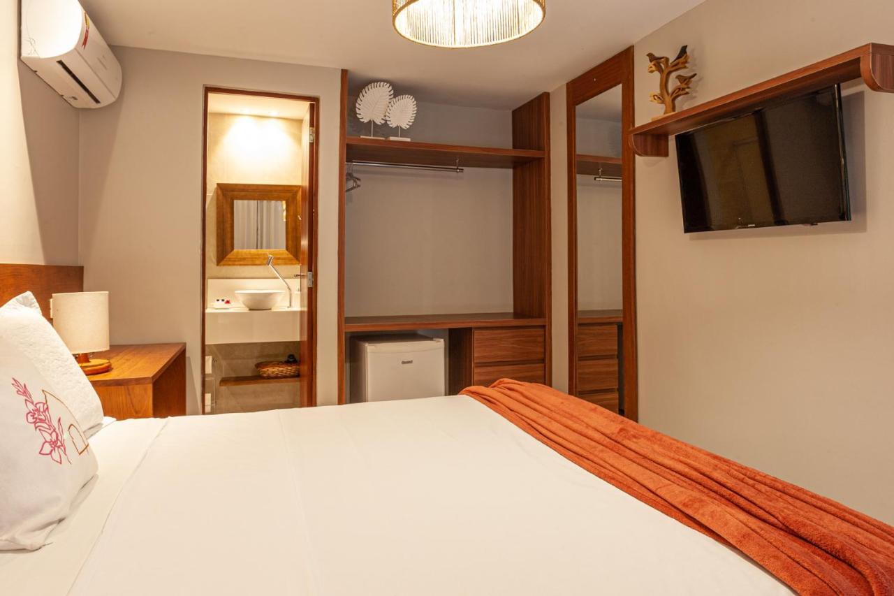 Quarto Duplo