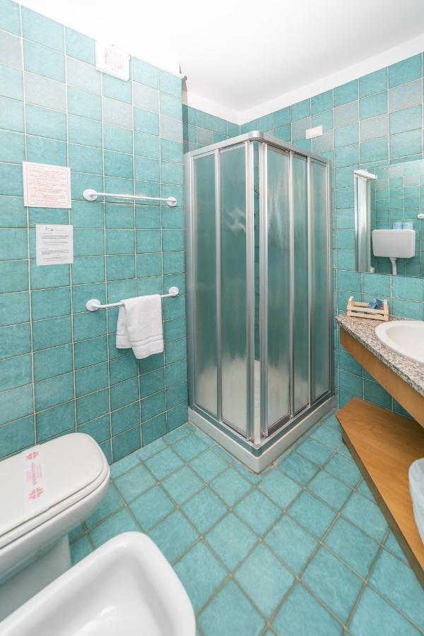 Single Room,1206294661:JPEG