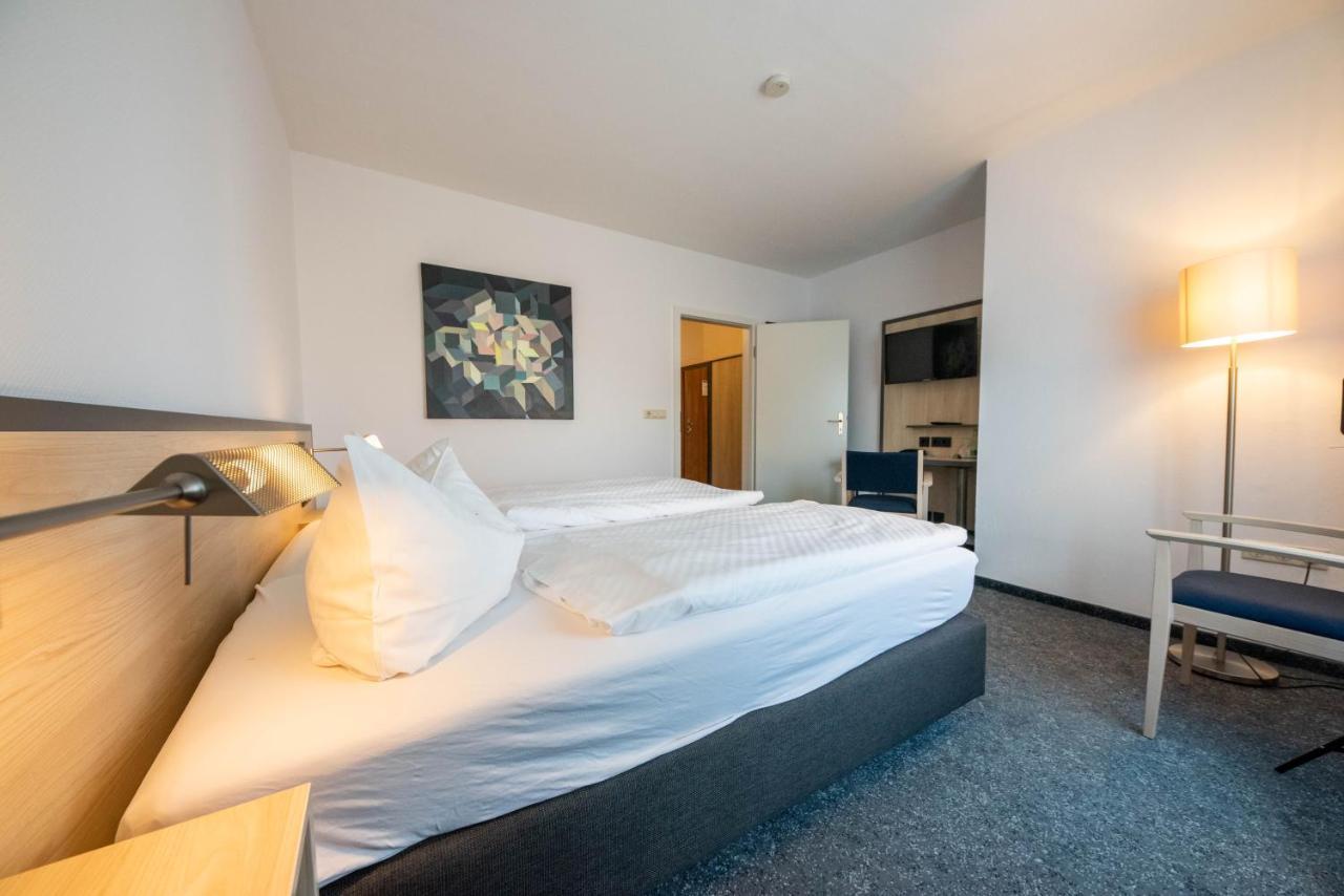Standard Double Room,1206347623:JPEG