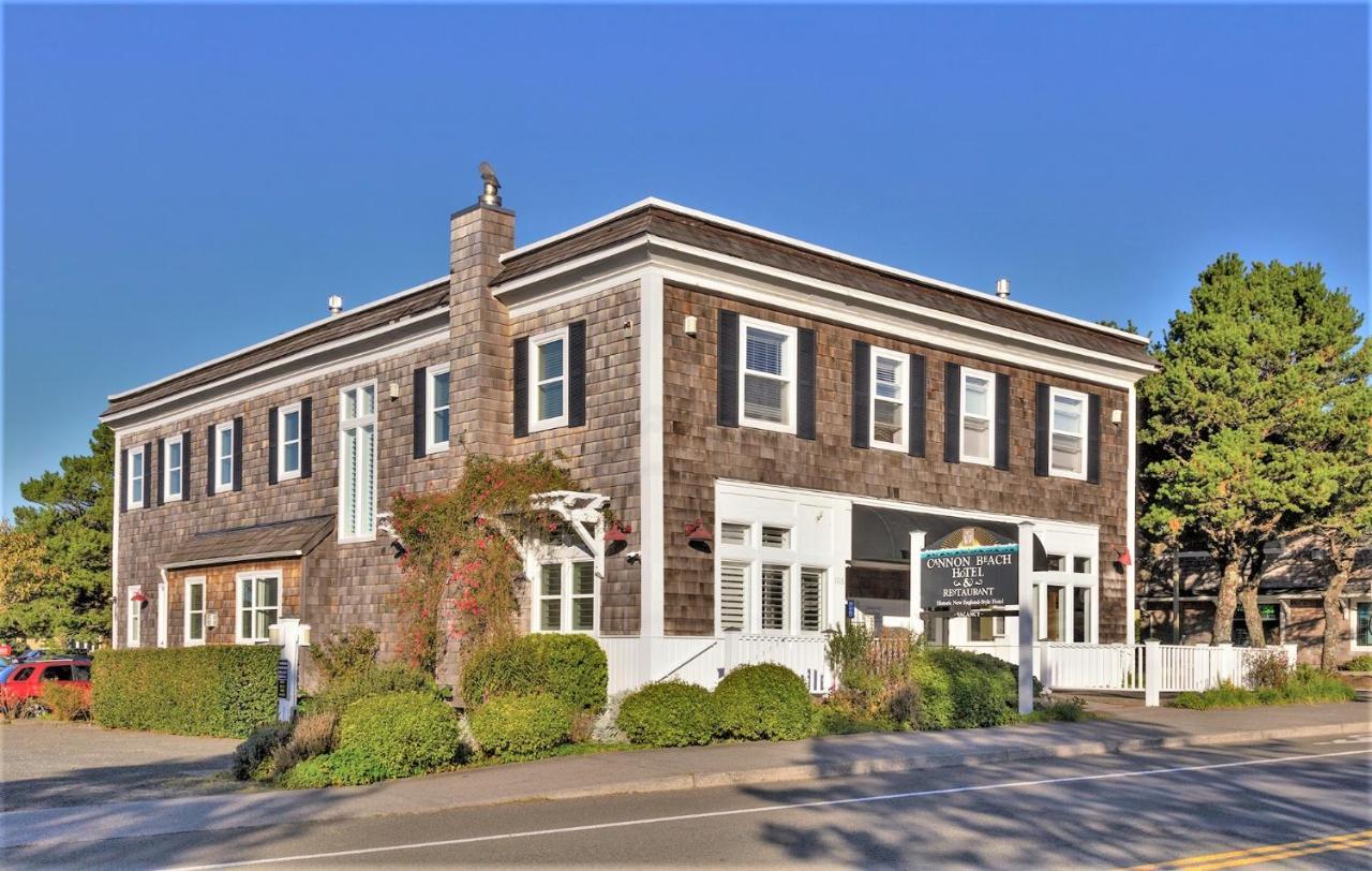 Cannon Beach Hotel - Exclusive Suite (No Pets, No Kids)