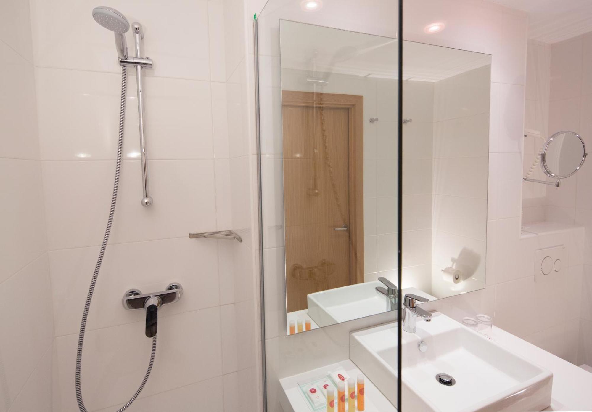 Quarto Duplo com Varanda