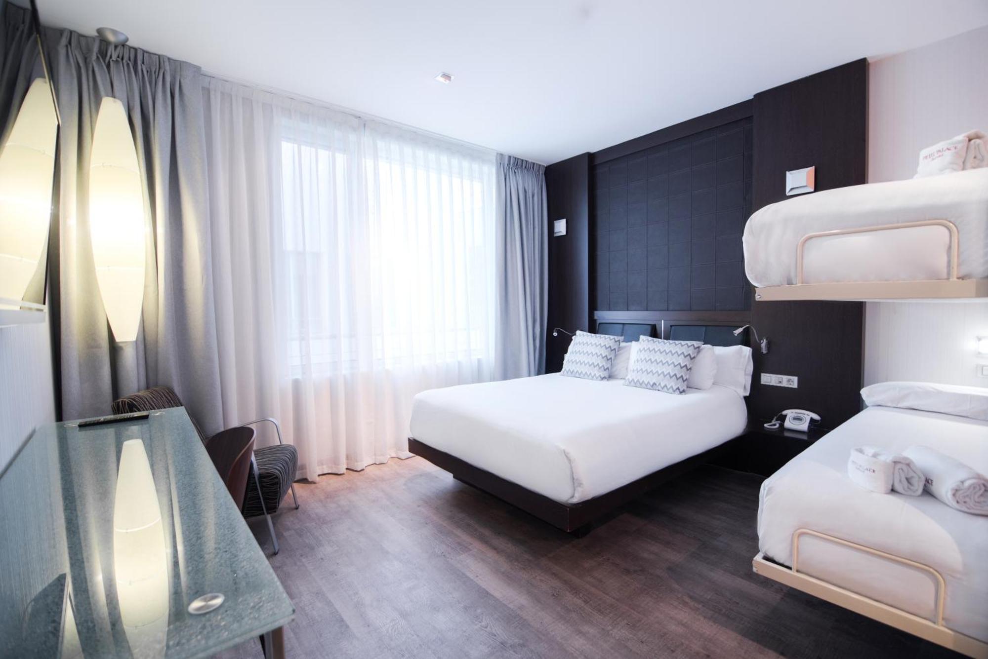 Vierbettzimmer (4 Erwachsene)