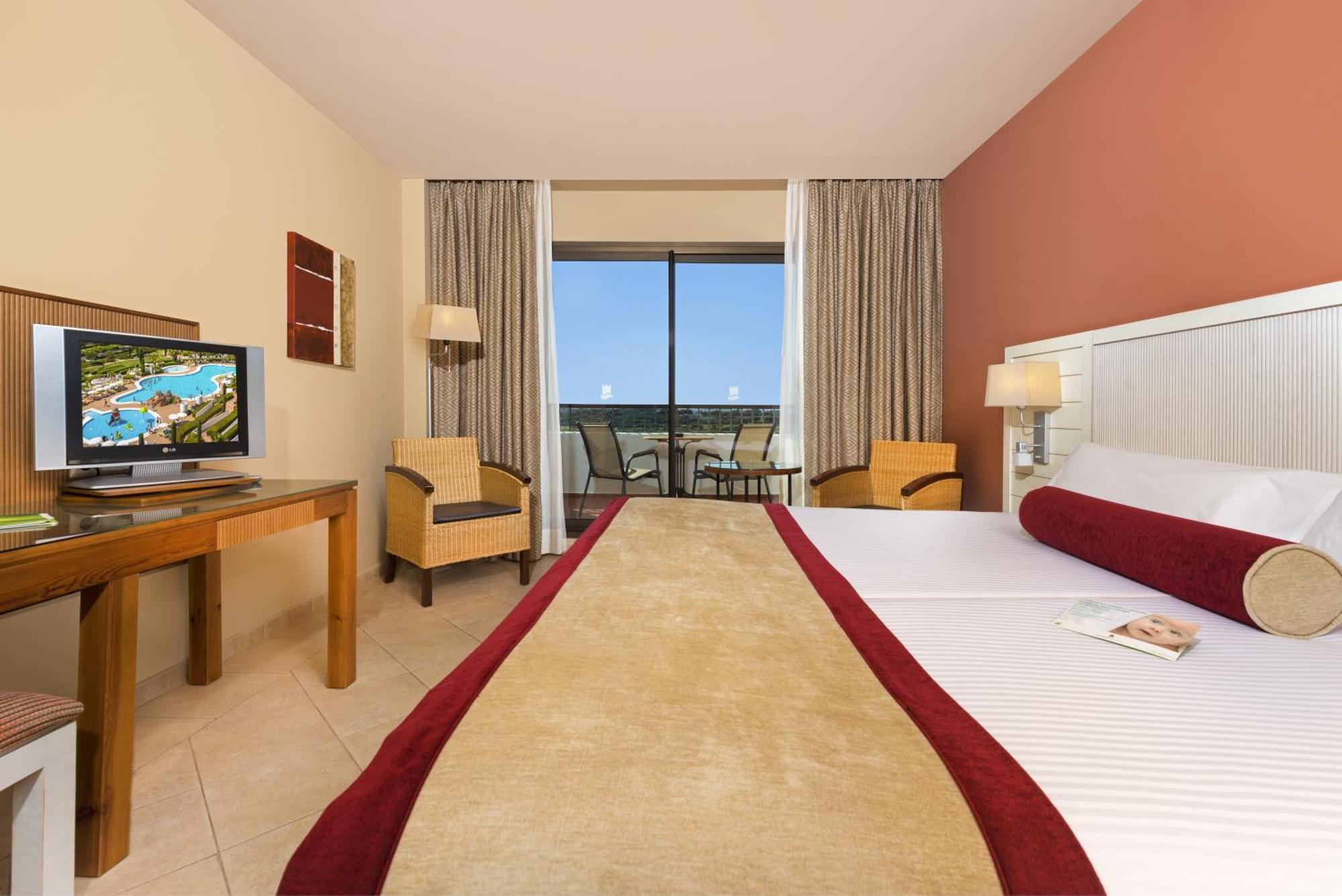 Quarto Duplo ou Twin com Vista Mar Lateral