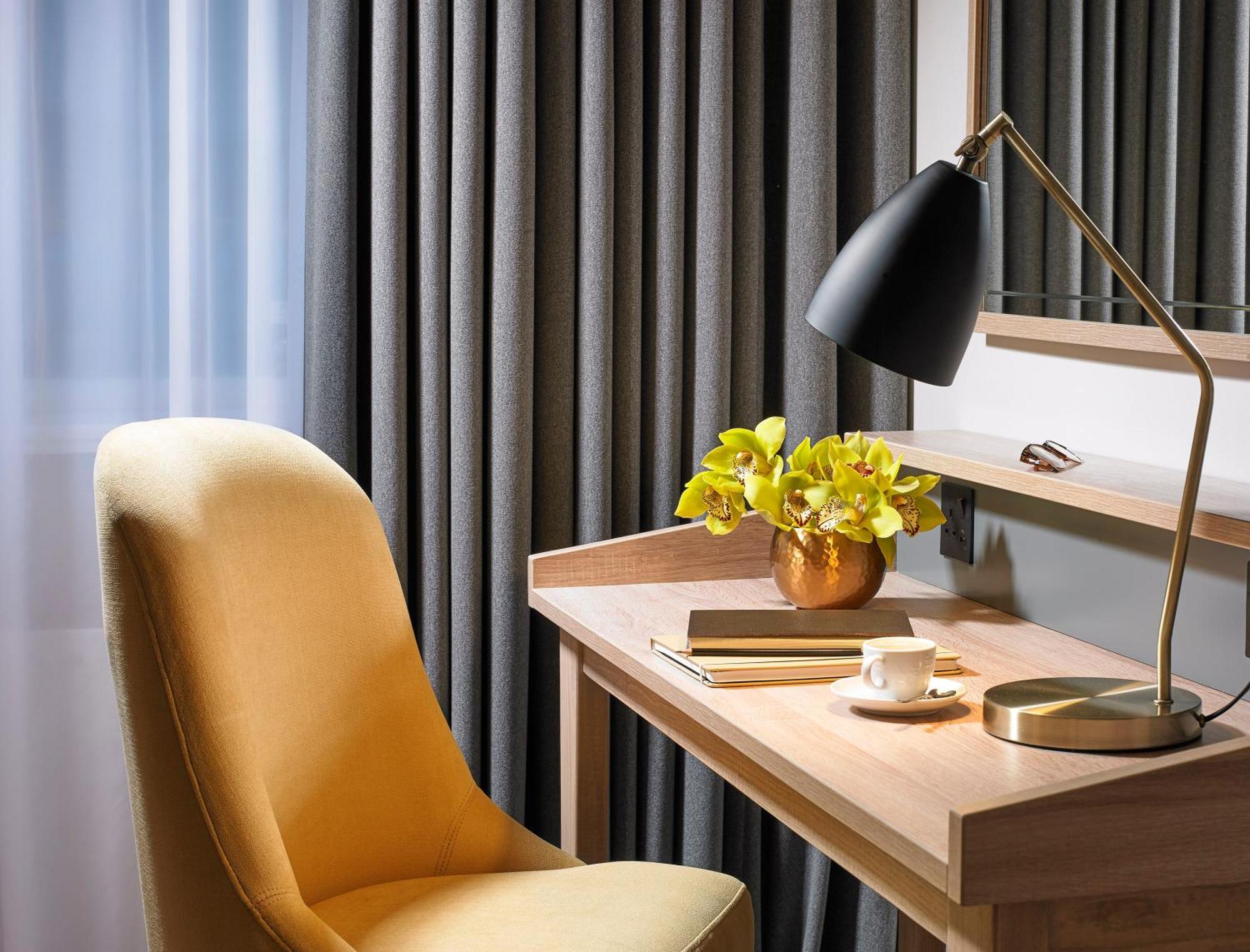 Chambre Simple Supérieure Lit King-Size