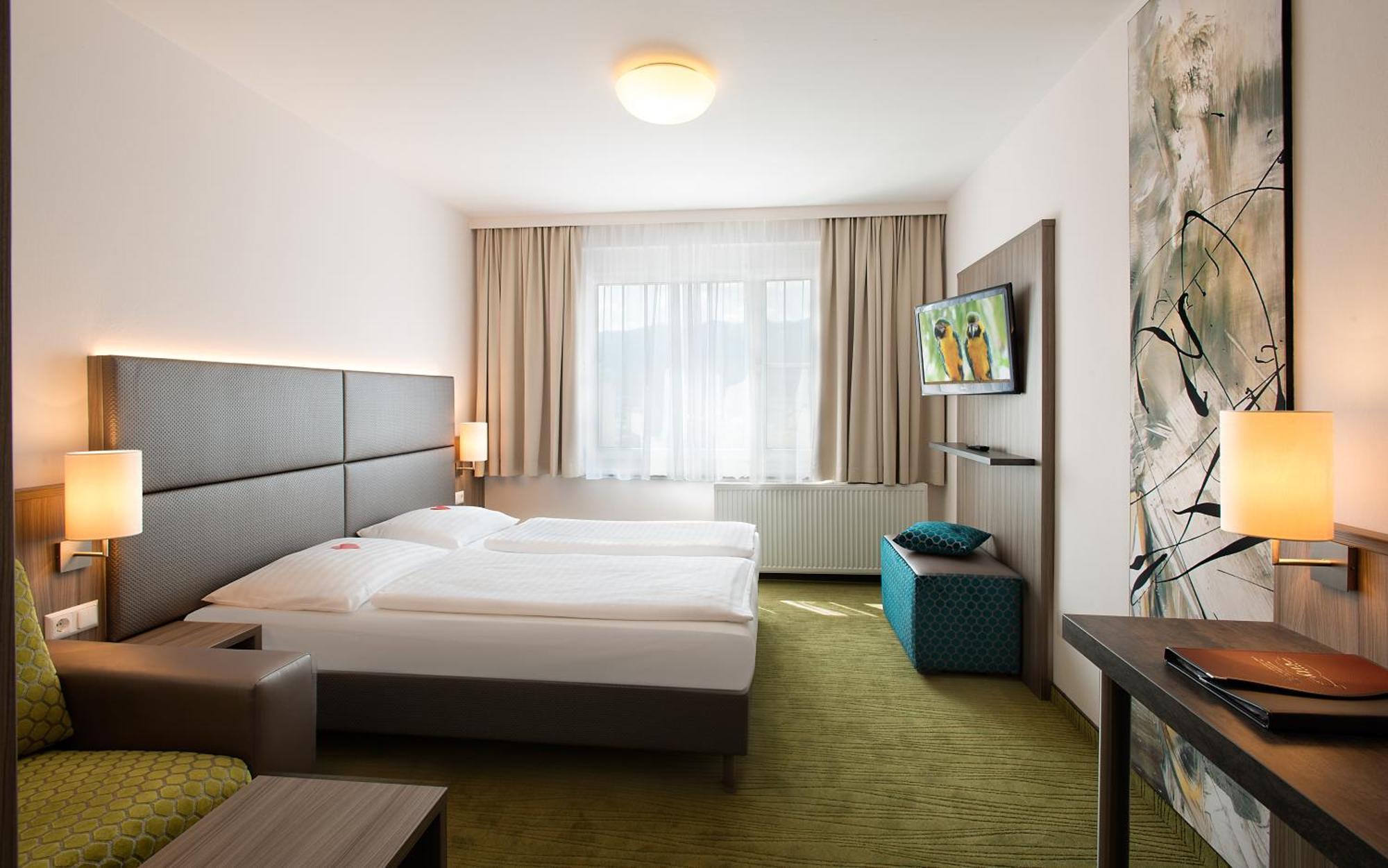 Classic Double Room,1275355654:JPEG