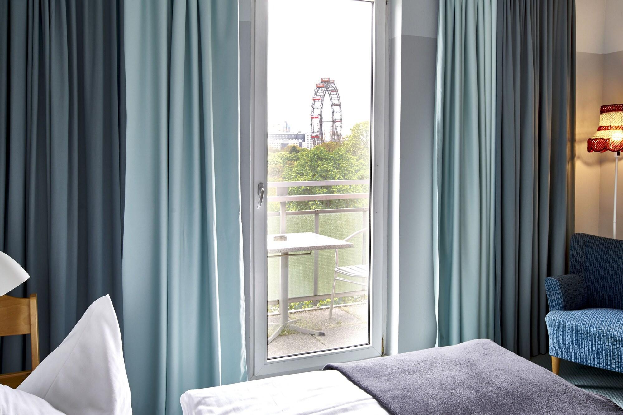 Tweepersoonskamer met Terras
