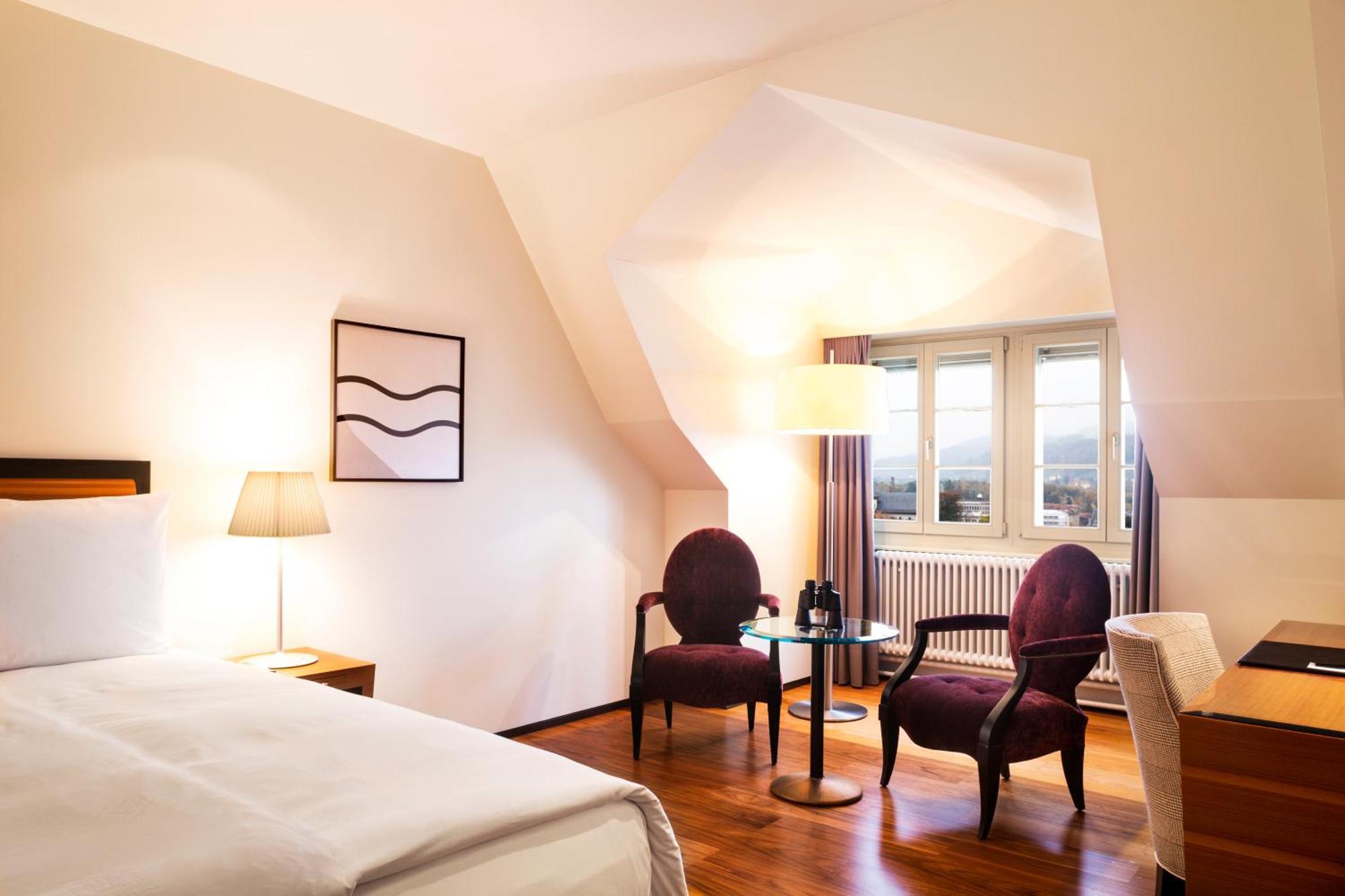 Deluxe Single Room