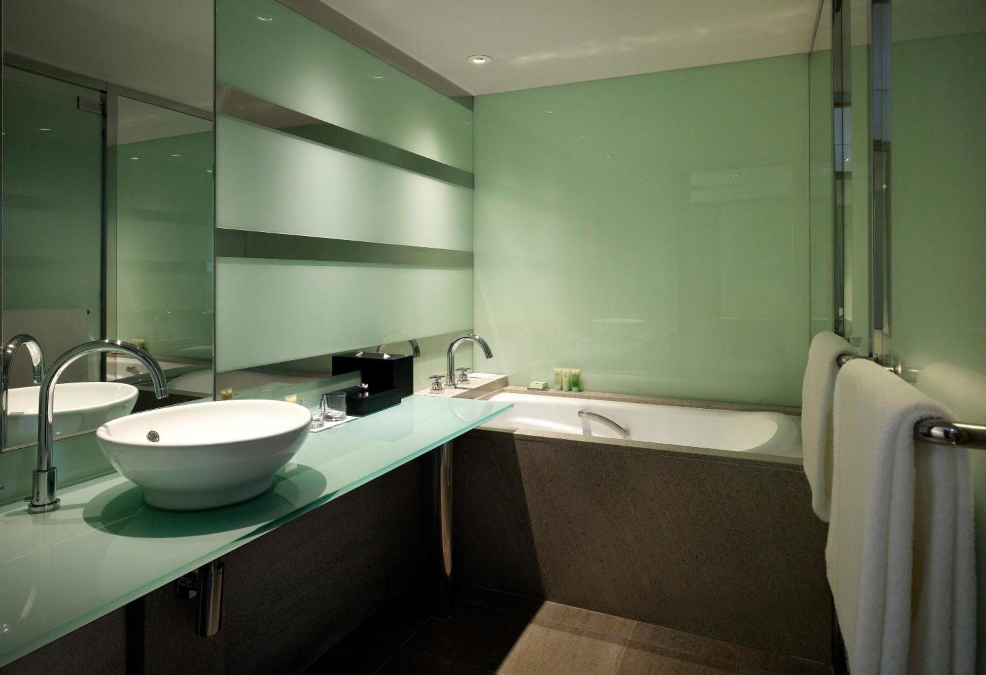 Quarto de Canto com 2 camas de Solteiro