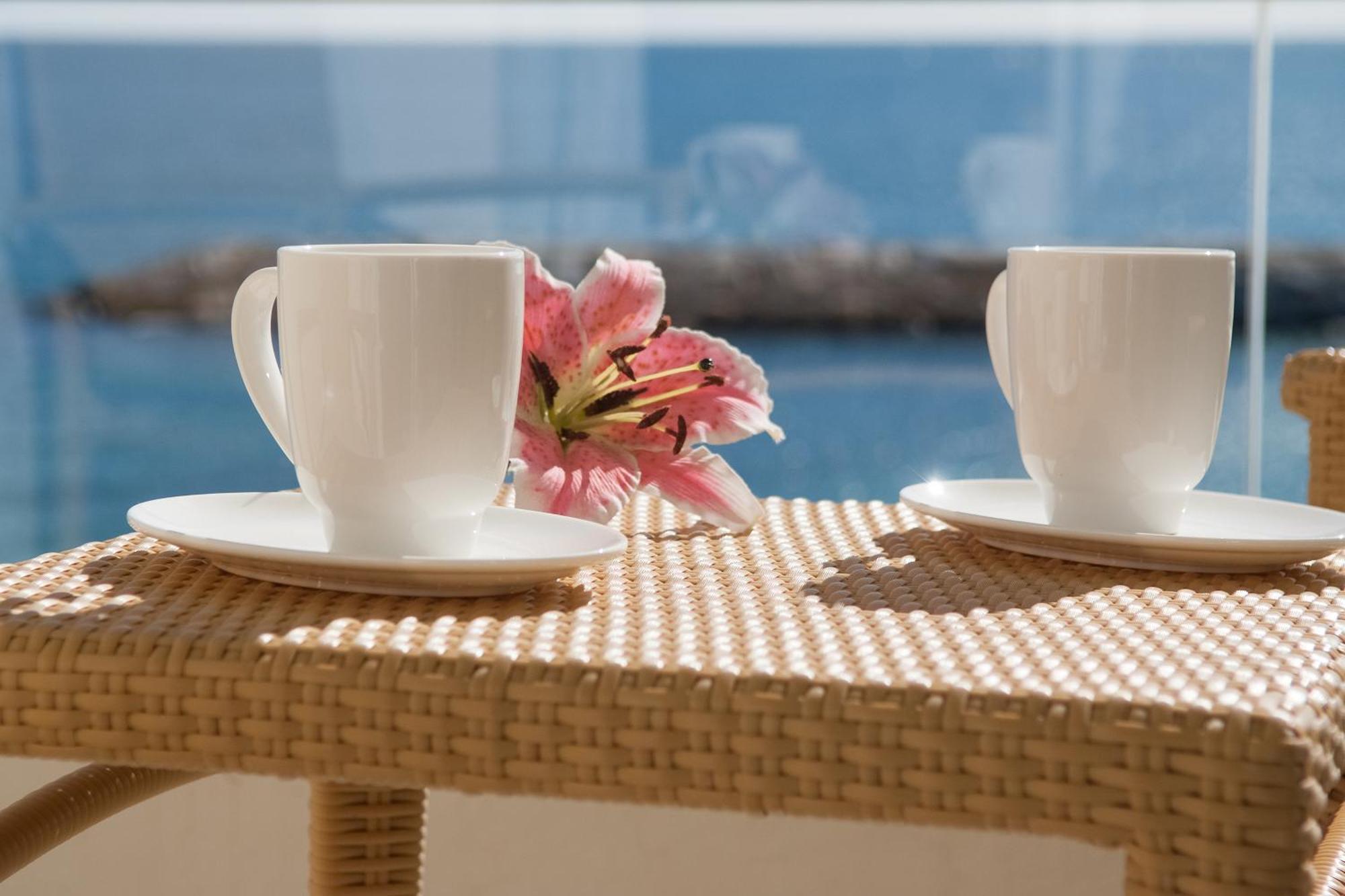 Chambre Double ou Lits Jumeaux - Vue sur Mer