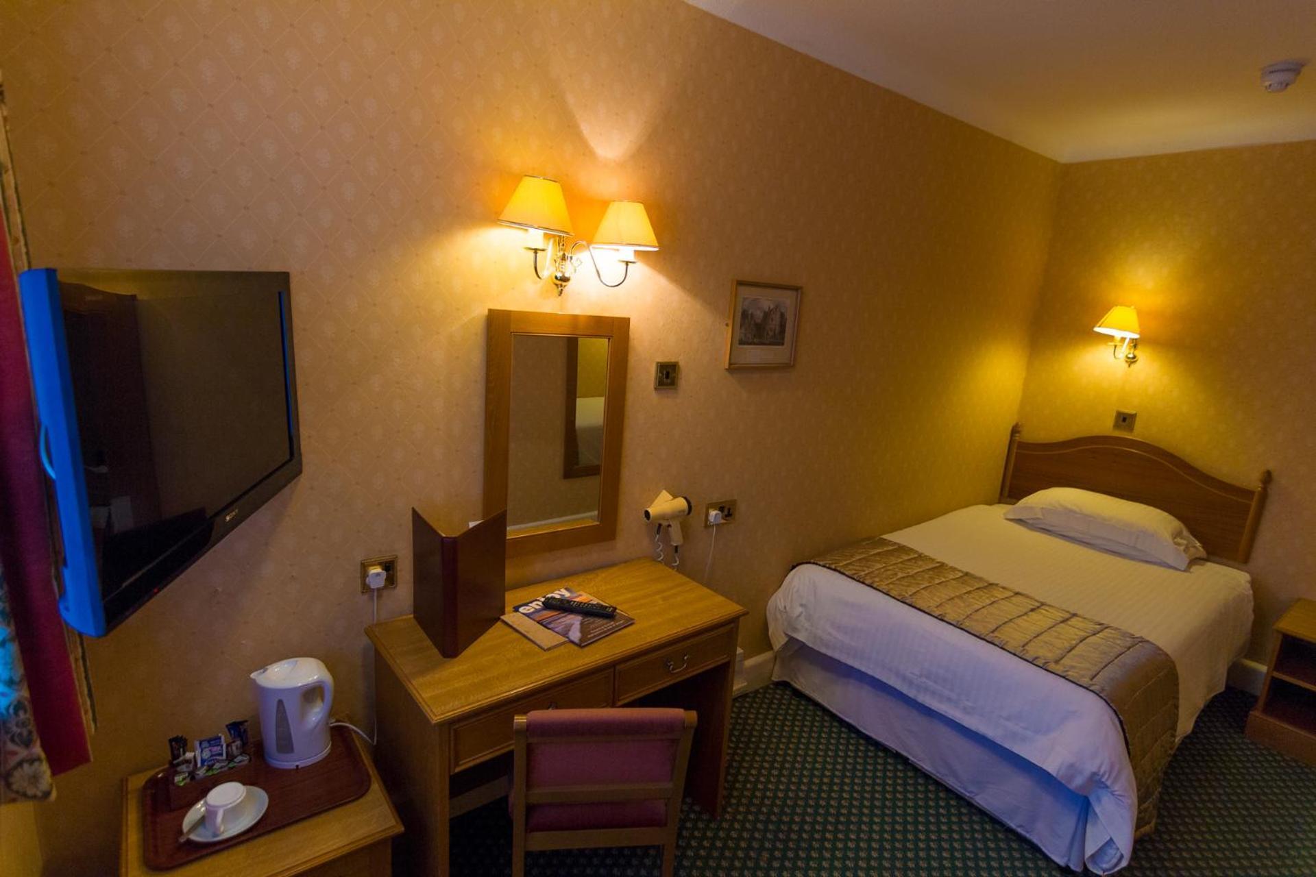 Single Room,1215402073:JPEG