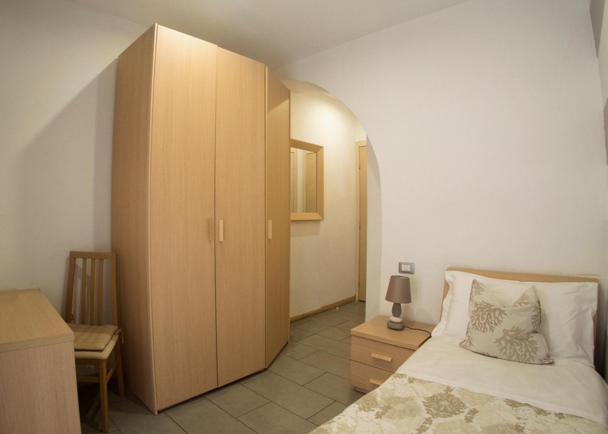 Single Room with Private Bathroom