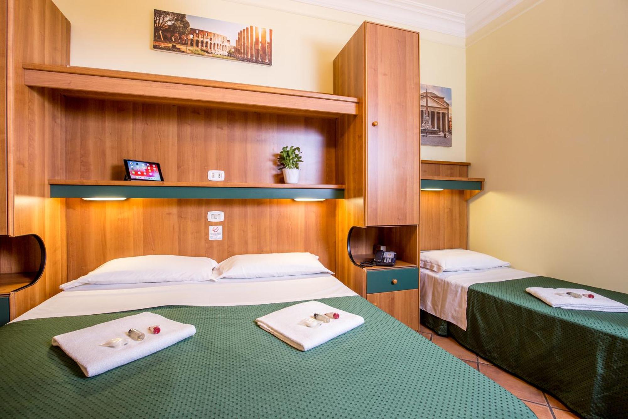Triple Room,1216168924:JPEG