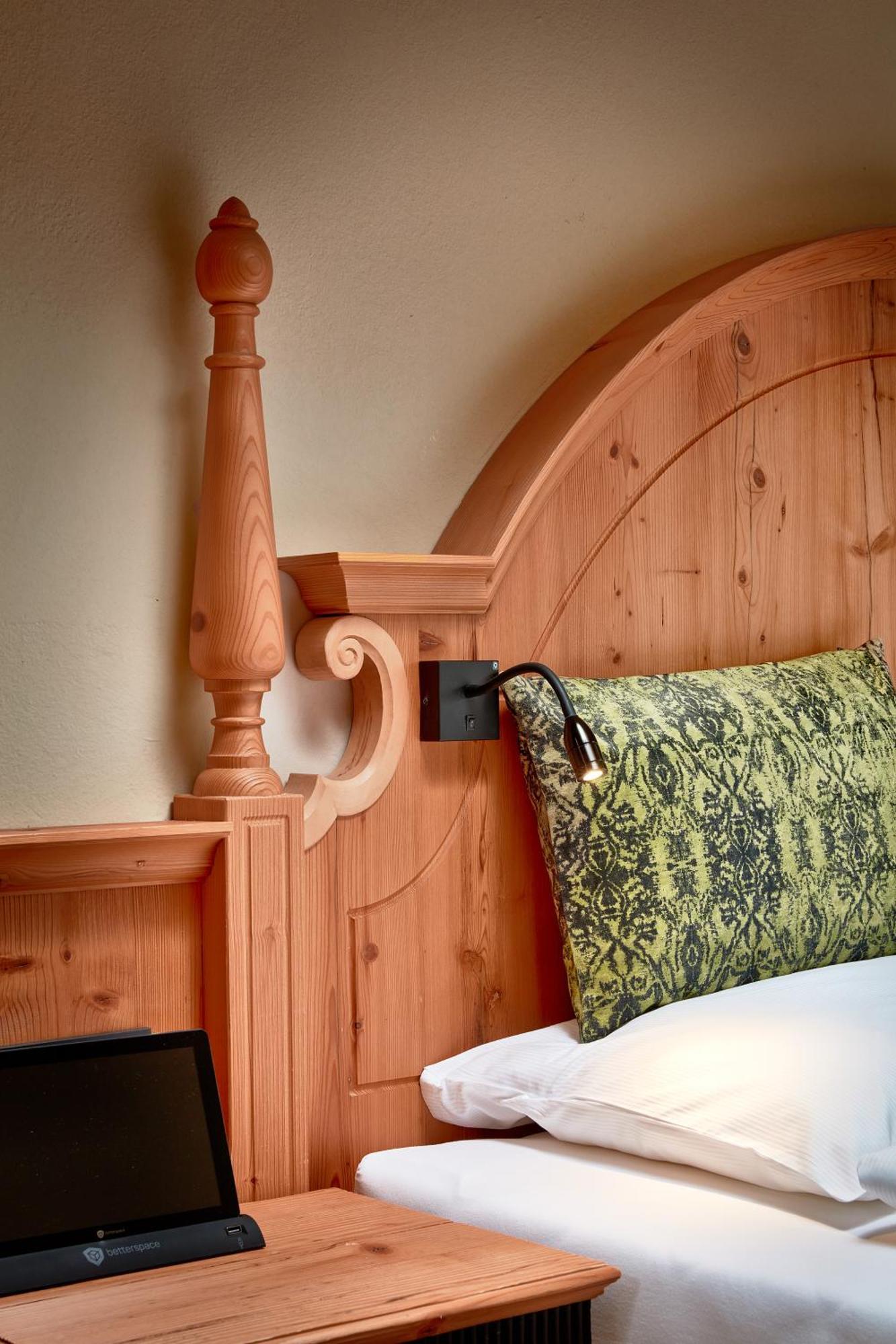 Superior Zimmer mit Kingsize-Bett