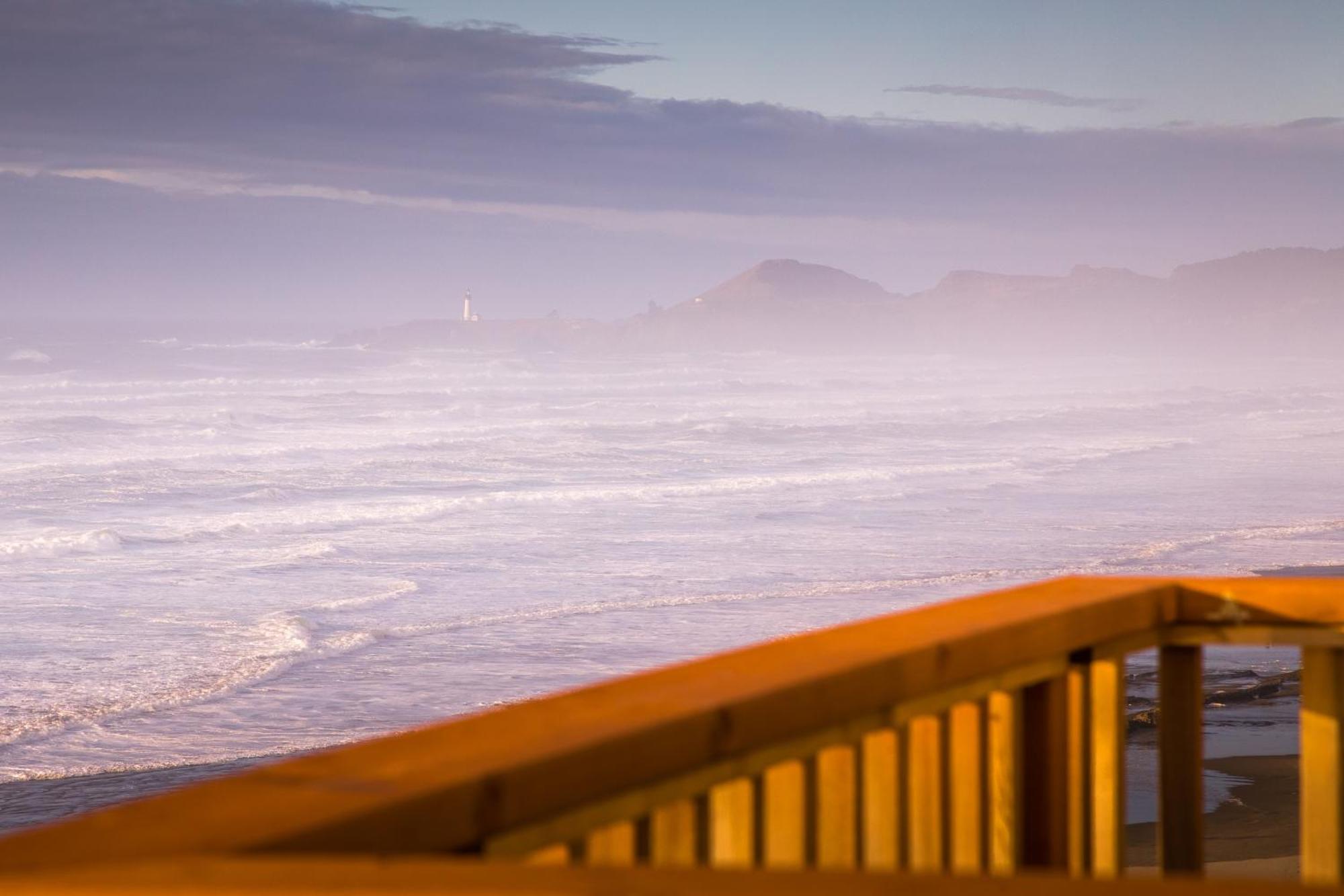Deluxe King Studio: Ocean View