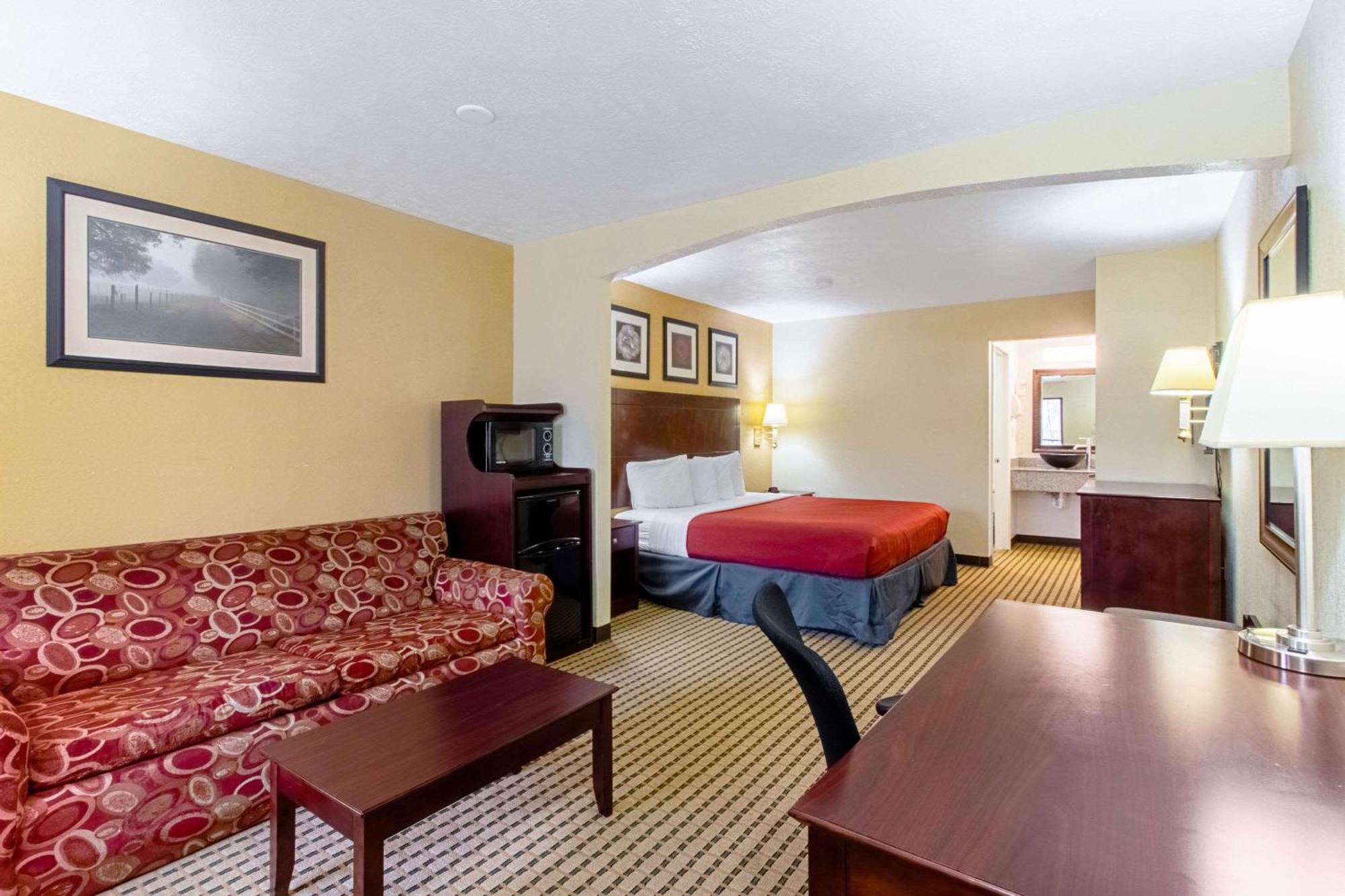 King Room - Non-Smoking