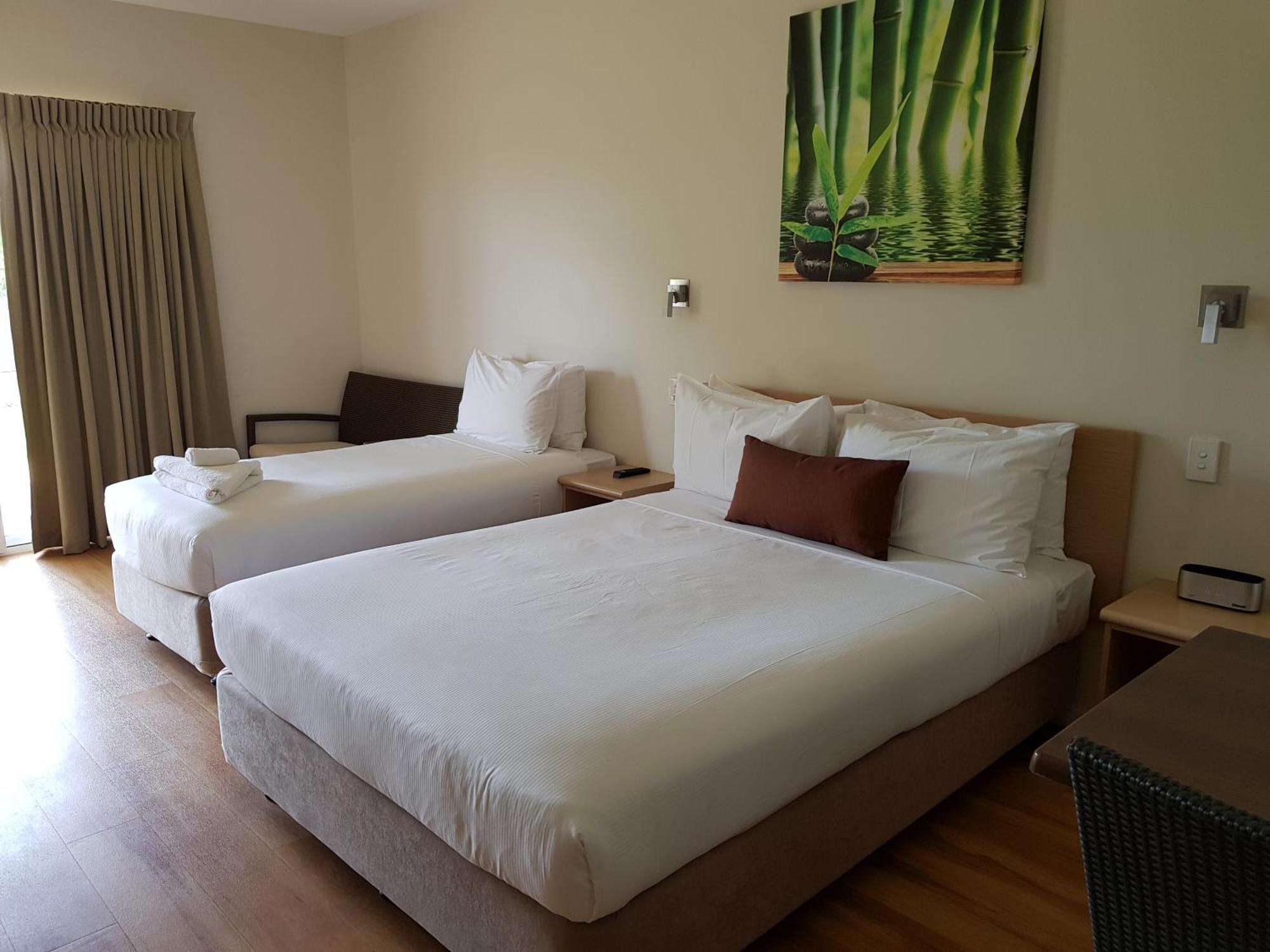 Quarto Deluxe com 2 Camas de Solteiro