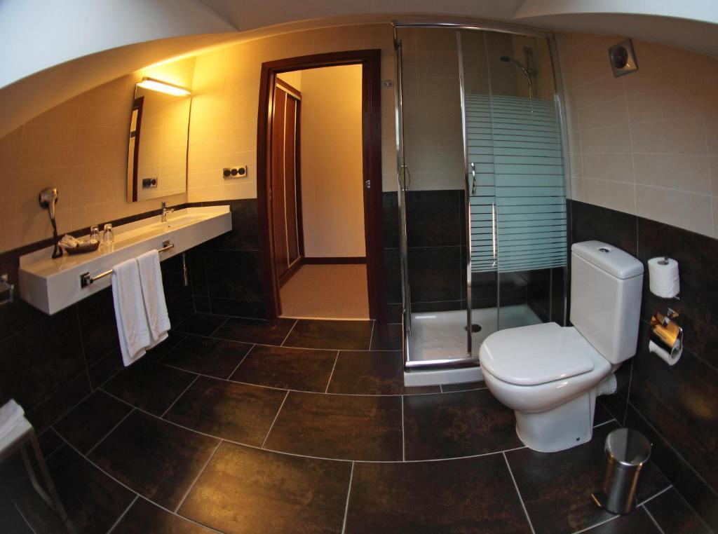 Twin Room,68435363:JPEG