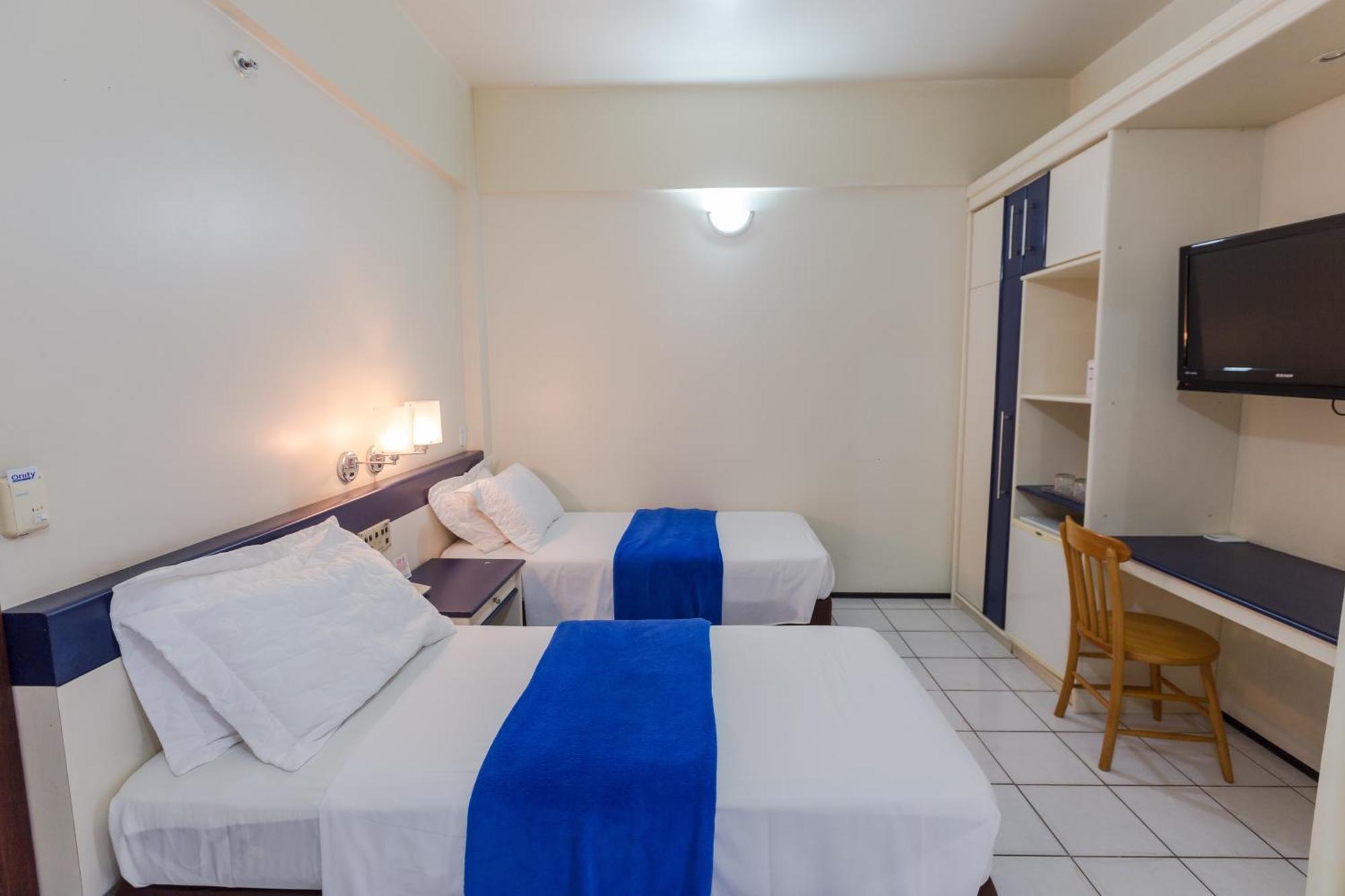Quarto Superior com 2 Camas de Solteiro
