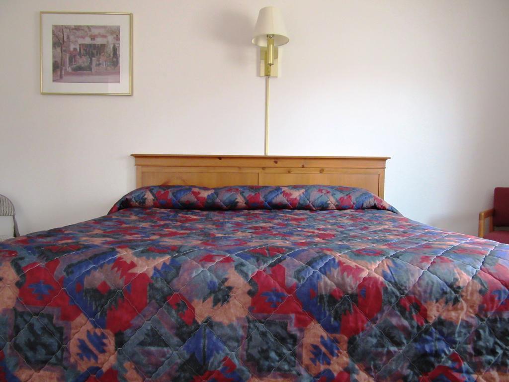 Deluxe Two-Bedroom Suite