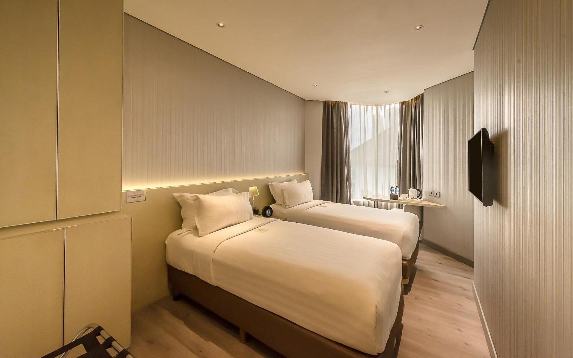 Superior Twin Room,1340058443:JPEG