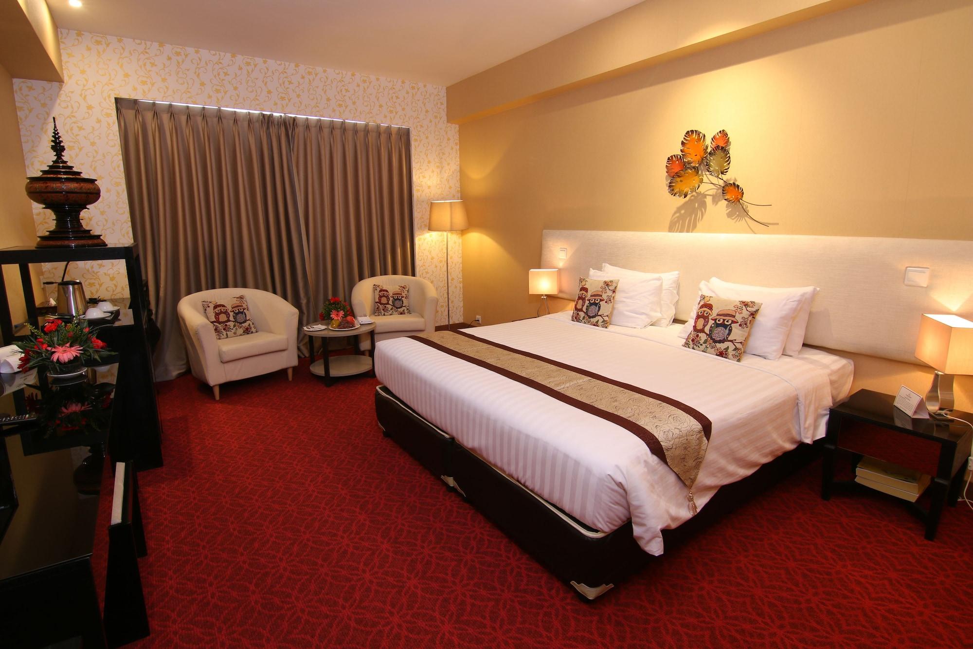 Royal Deluxe Twin or Double Room