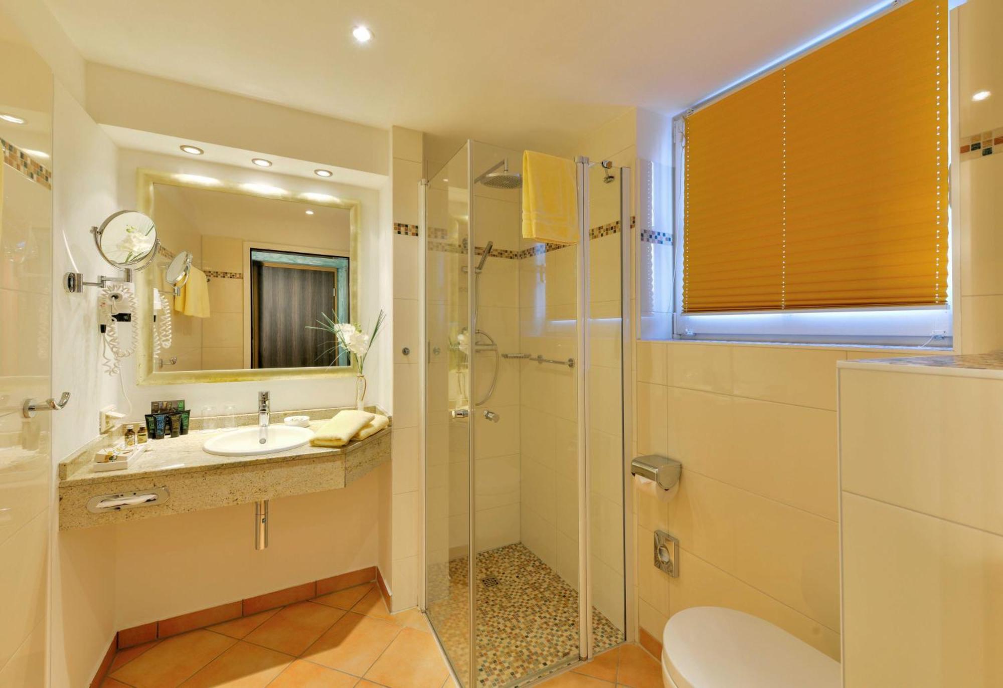 Comfort Kamer met Queensize Bed en Airconditioning