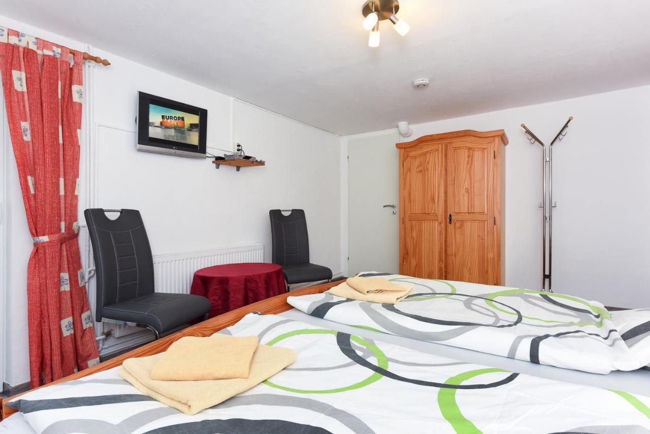 Doppelzimmer mit eigenem Bad