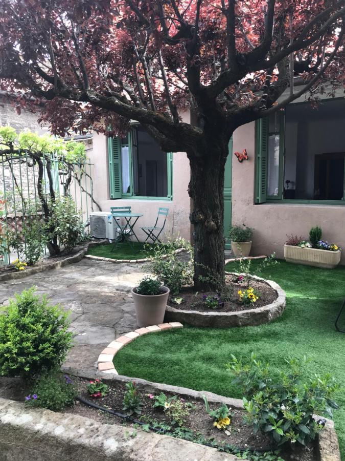 Chambre Double - Vue sur Jardin