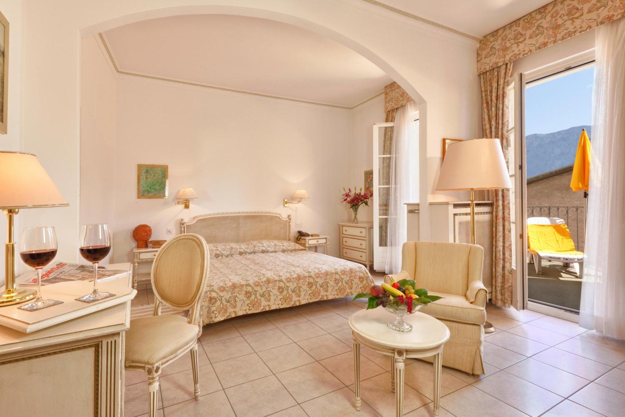 Doppelzimmer mit Blick auf den Innenhof