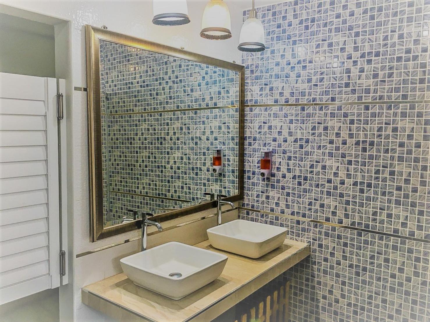 Quarto Família com Banheiro Compartilhado