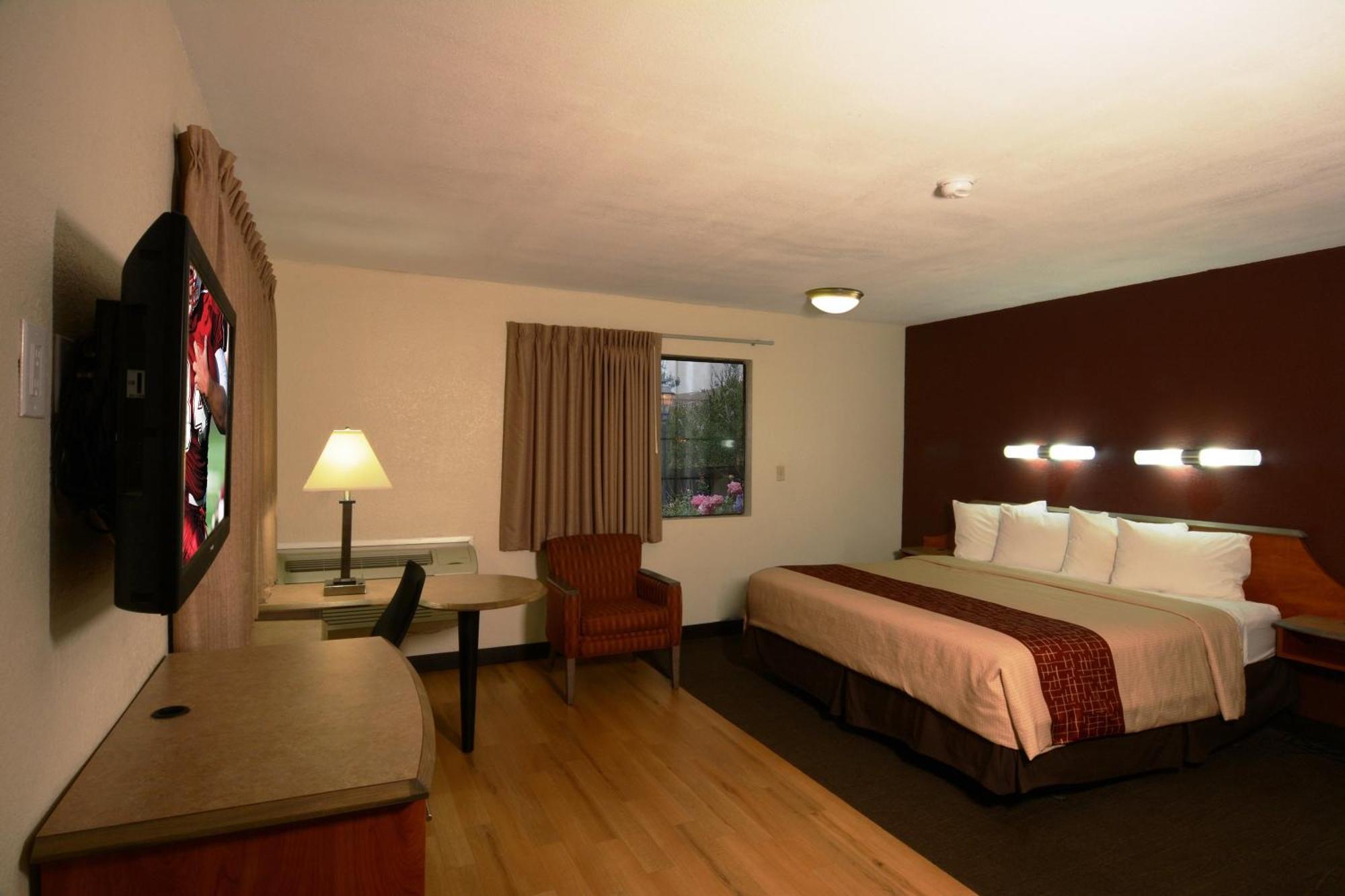 Superior King Room Smoke Free