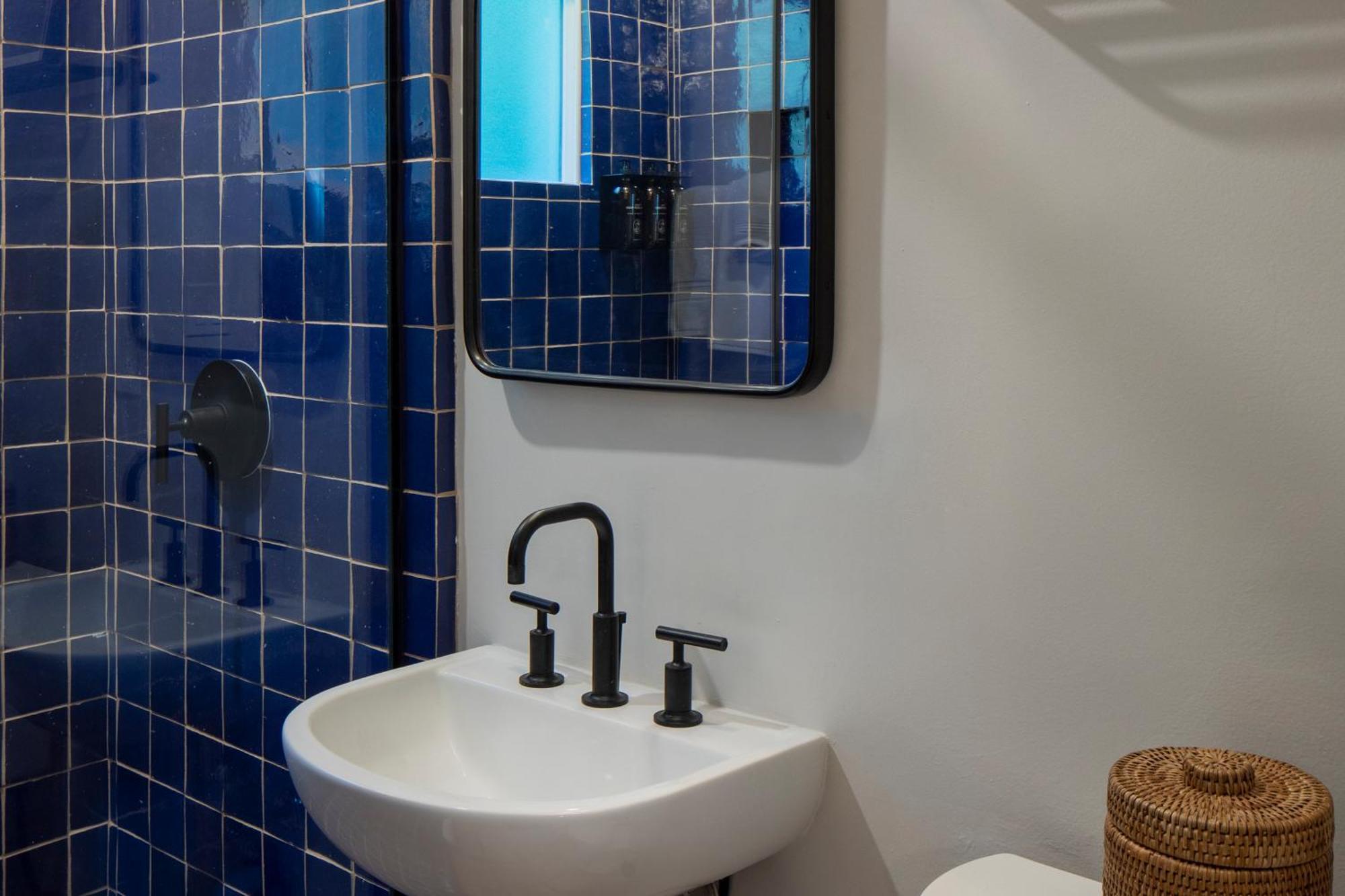 One-Bedroom Suite,1227695306:JPEG