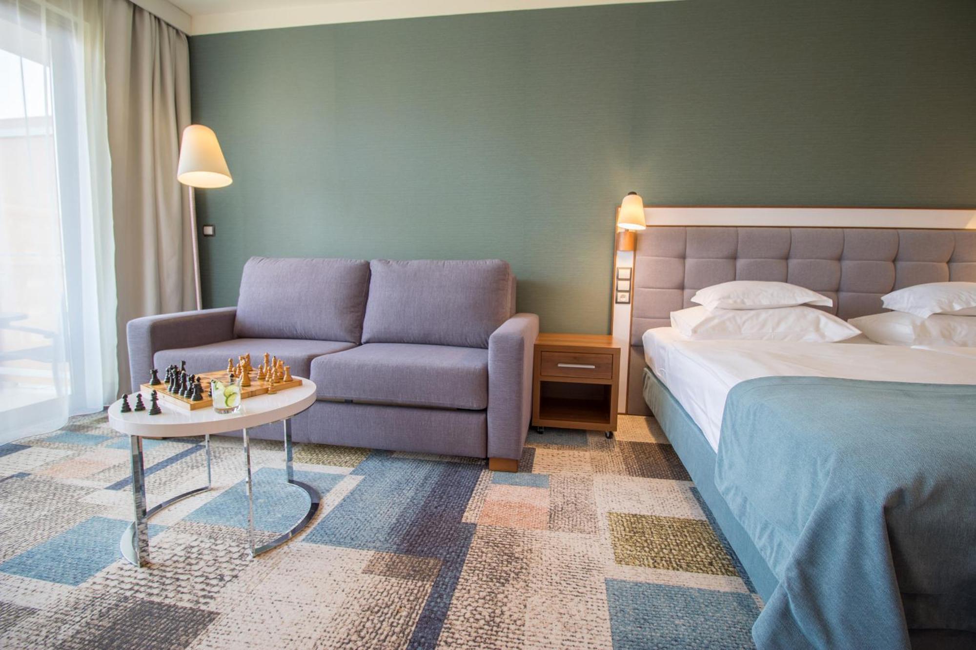 Double or Twin Room,1227884636:JPEG