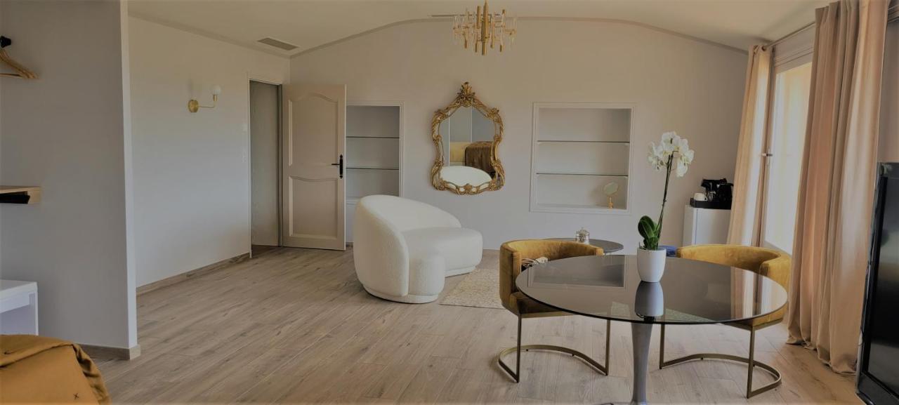 Large Double Room,1228778135:JPEG