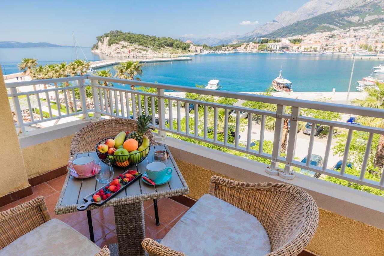 Appartamento Monolocale con Vista Mare e Balcone