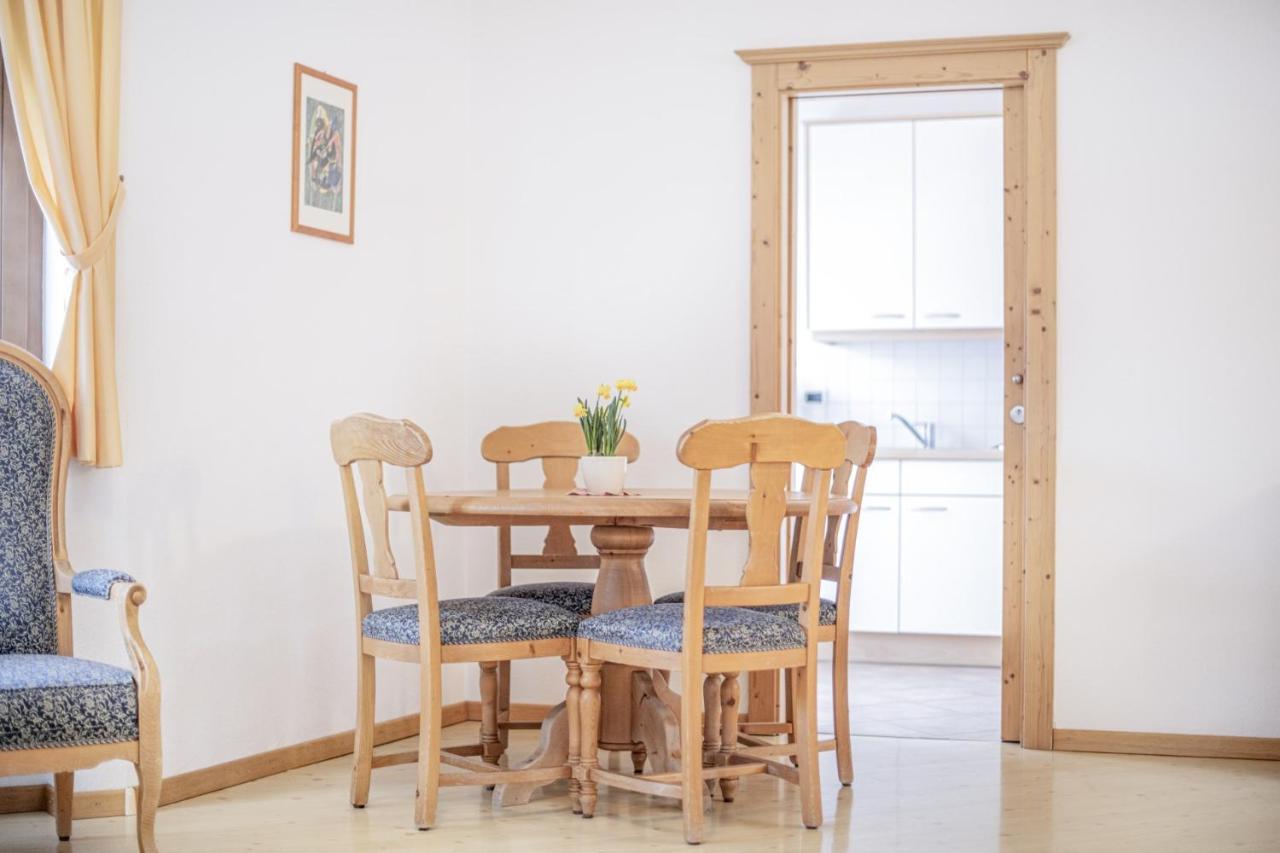 Two-Bedroom Apartment,1231405778:JPEG