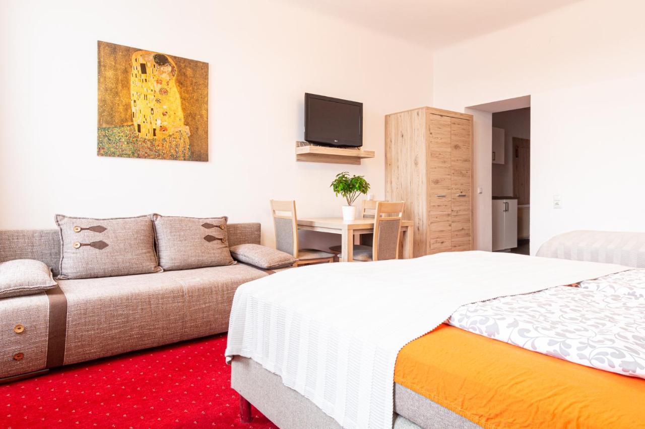 Familienzimmer mit Küche