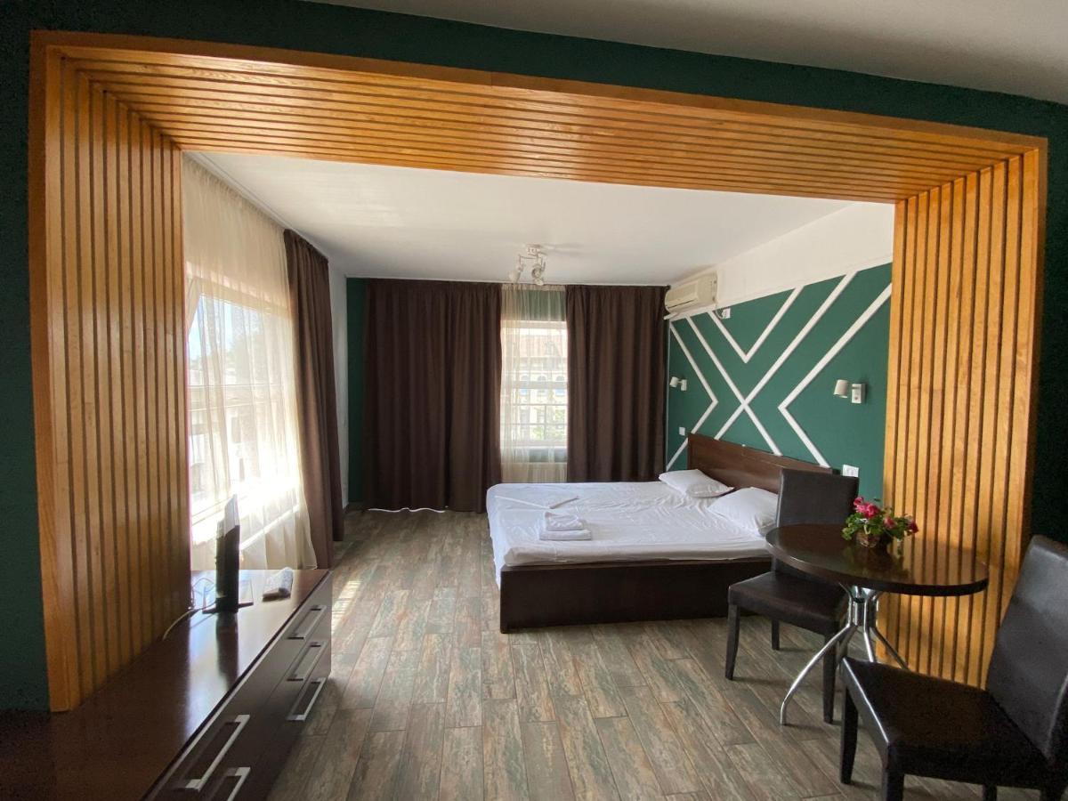 Chambre Double ou Lits Jumeaux