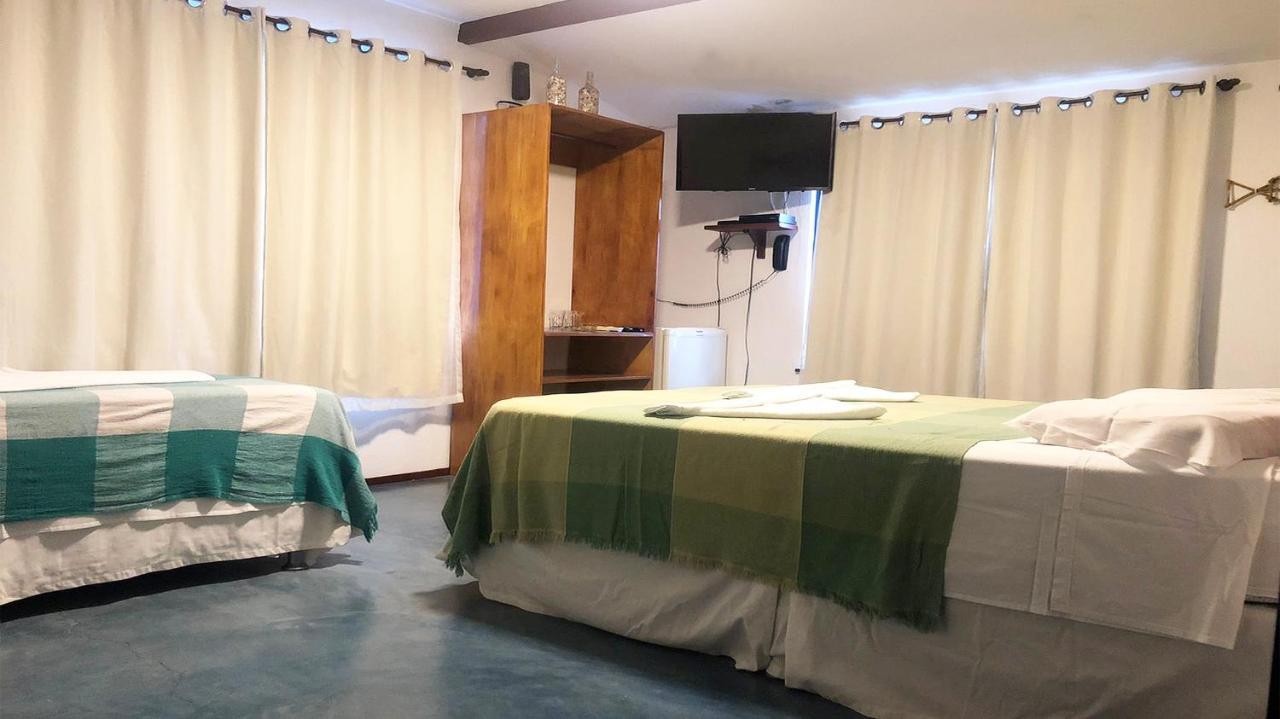 Quarto Triplo com Vista do Mar