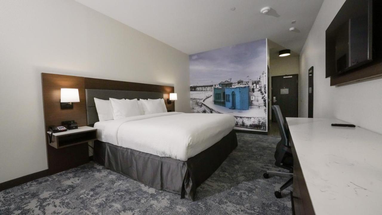 King Room - Non-Smoking