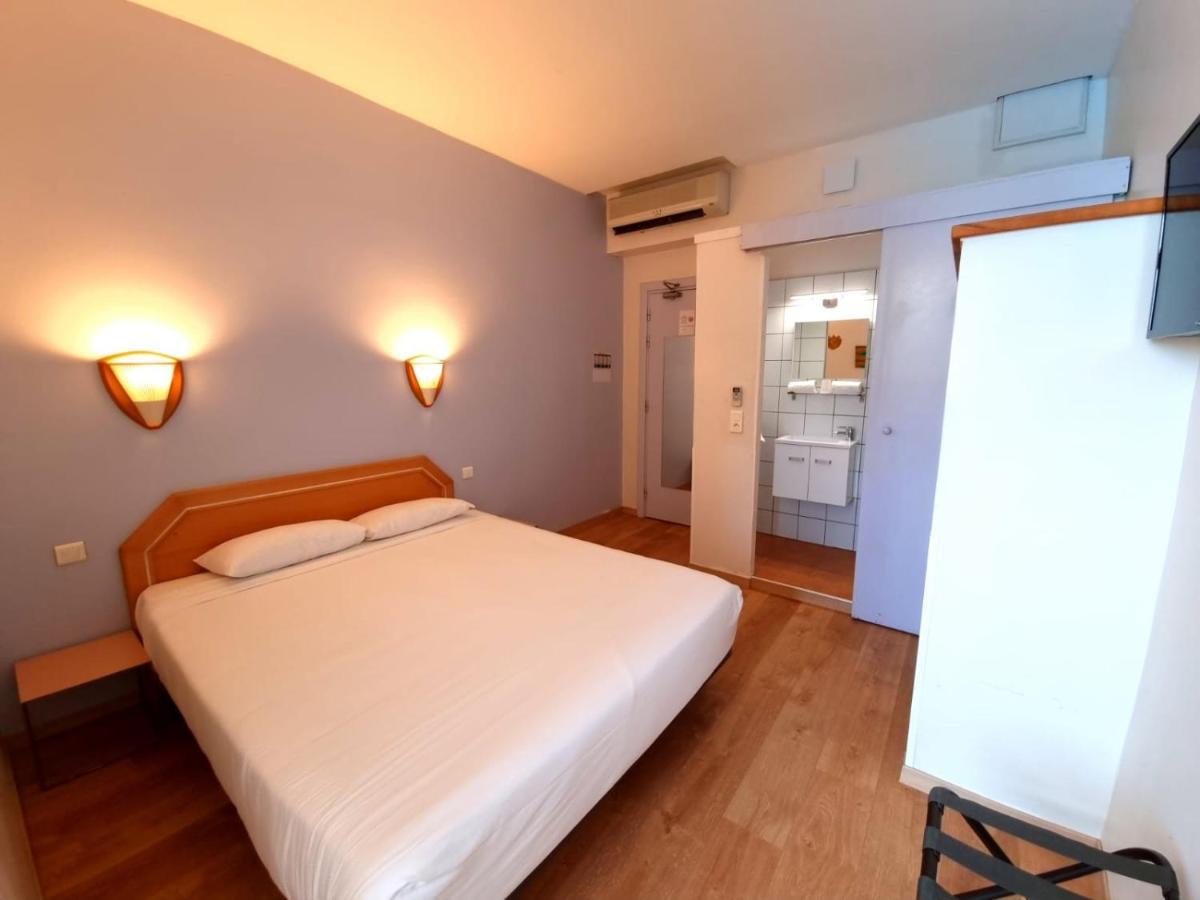 Standard Double Room,1246039240:JPEG