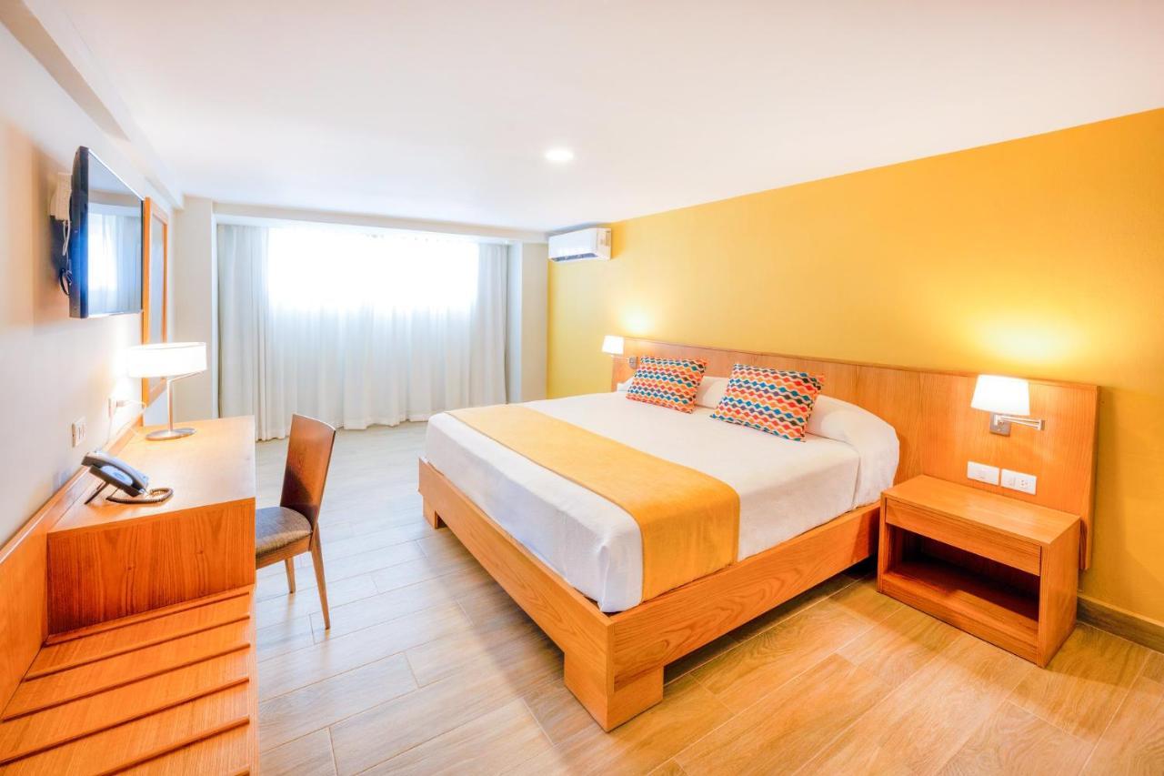 Standard King Room