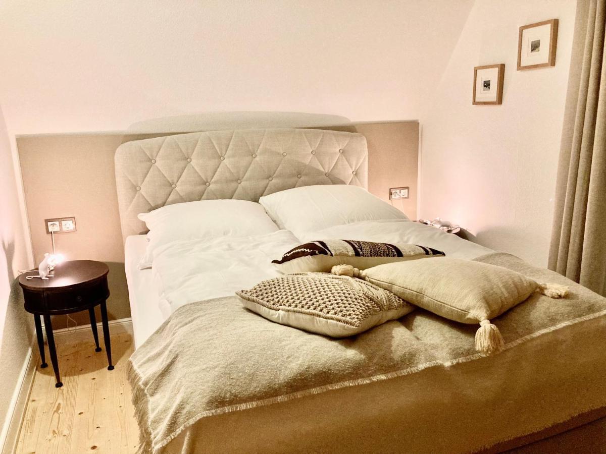 Doppelzimmer mit Balkon