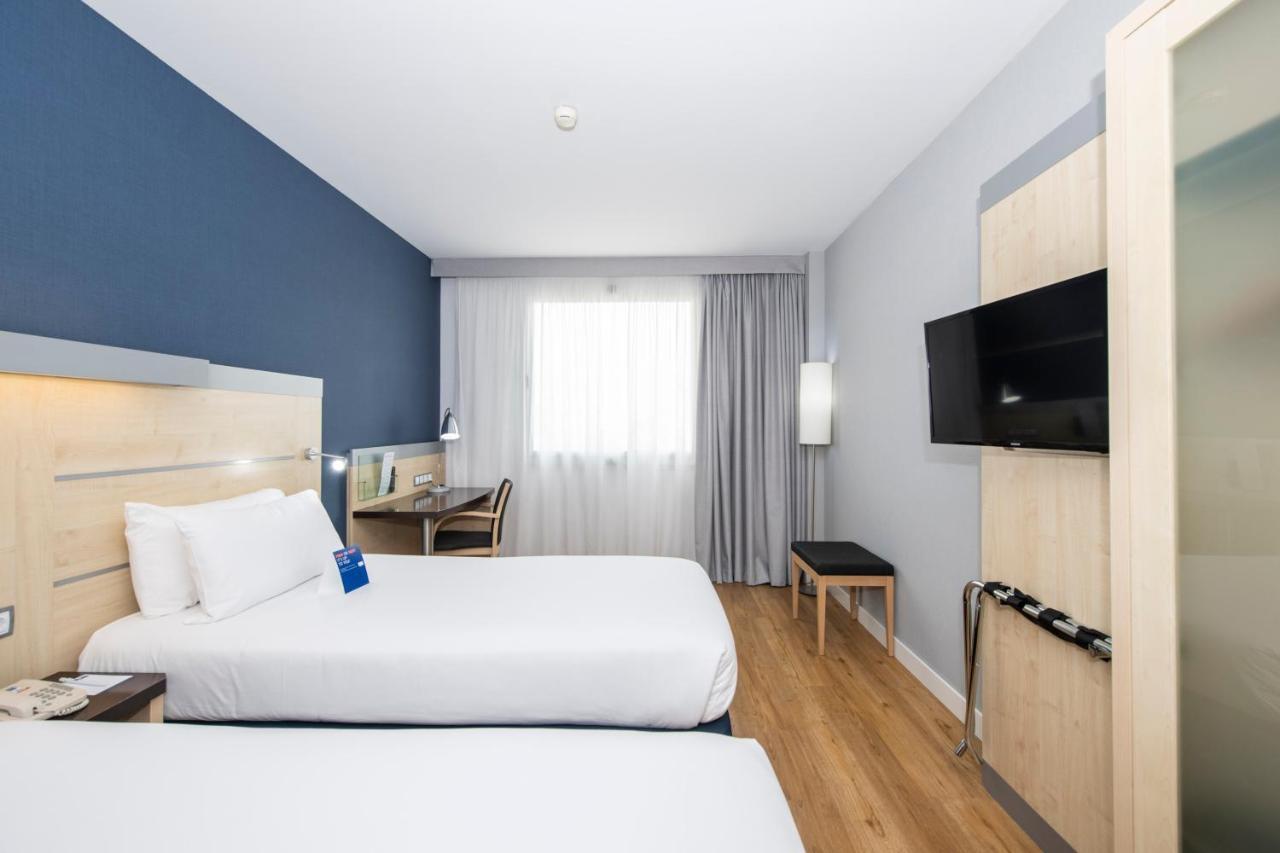 Chambre Lits Jumeaux Standard - Petit-Déjeuner Gratuit